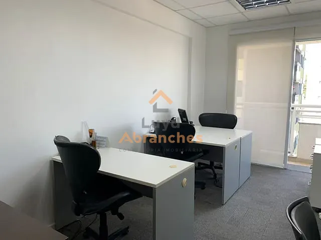 Sala com 38m², à venda, no bairro Vila Leopoldina em São Paulo