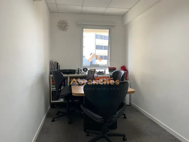 Sala com 38m², à venda, no bairro Vila Leopoldina em São Paulo