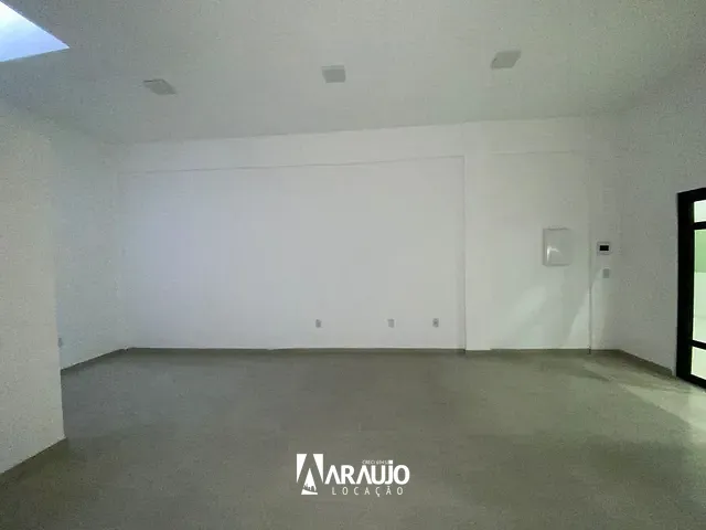 Sala com 39m², para alugar, no bairro Centro em Itajaí