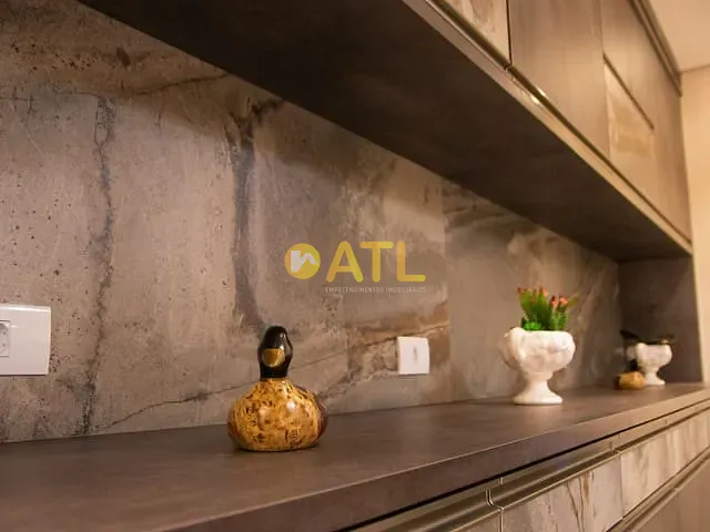 Sala com 15m², para alugar, no bairro Vila Moraes em Ourinhos