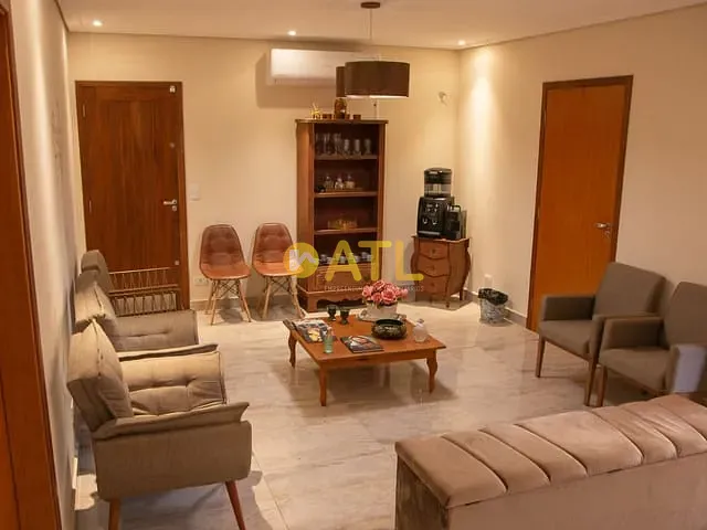 Sala com 15m², para alugar, no bairro Vila Moraes em Ourinhos