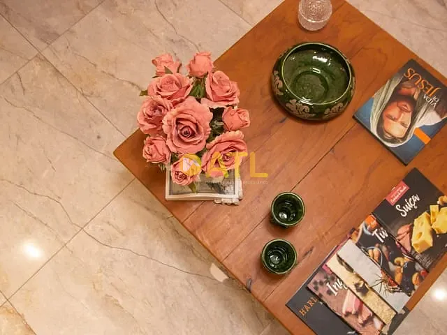Sala com 15m², para alugar, no bairro Vila Moraes em Ourinhos