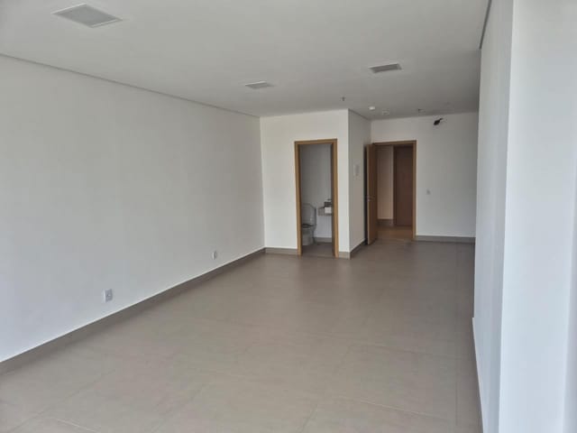 Sala para locação, Prédio Comercial World Trade Center, Setor Marista, Goiânia, GO