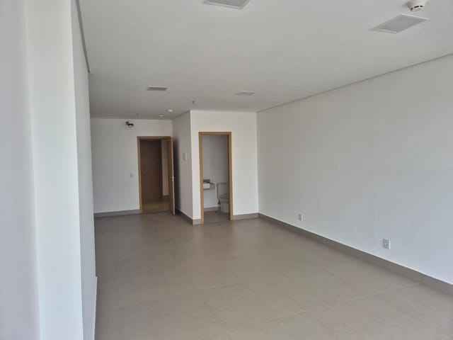 Sala para locação, Prédio Comercial World Trade Center, Setor Marista, Goiânia, GO