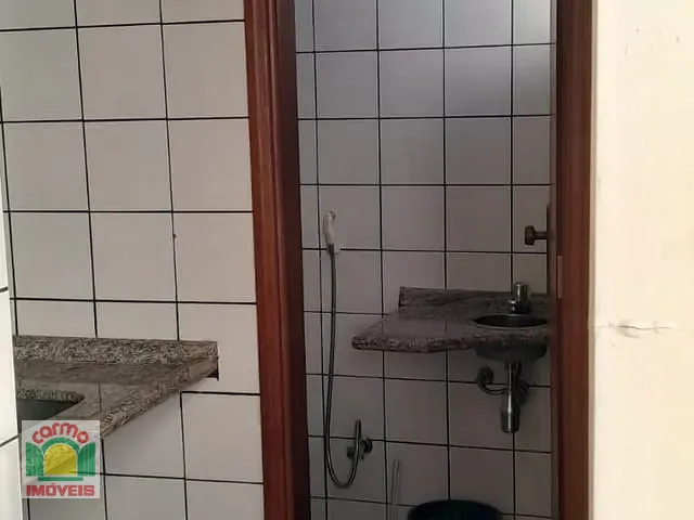 Sala à venda, no bairro Centro em Anápolis