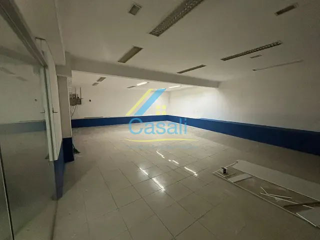 Sala para alugar, no bairro Centro em São Roque