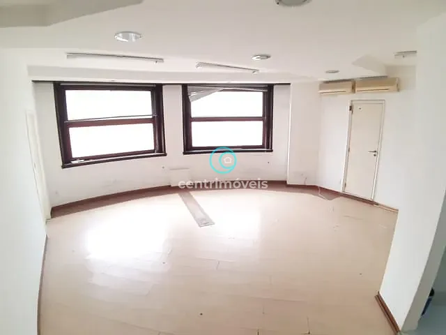 Sala à venda, no bairro Centro em Rio de Janeiro