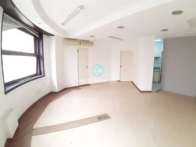Sala à venda, no bairro Centro em Rio de Janeiro