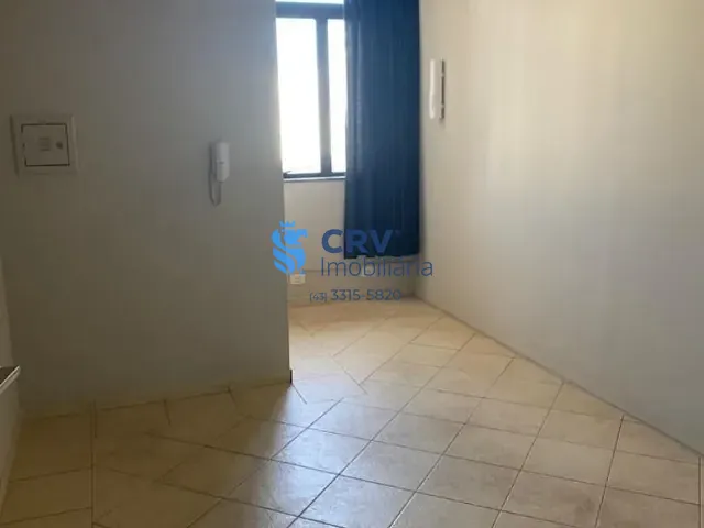 Sala com 120m², para alugar, no bairro Centro em Londrina