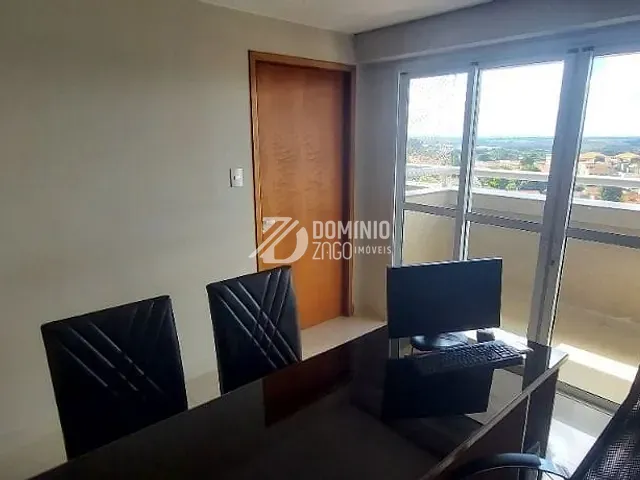Sala à venda, no bairro Santa Marta em Uberaba