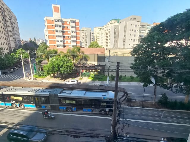 Sala com 97m², à venda ou para alugar, no bairro Itaim Bibi em São Paulo