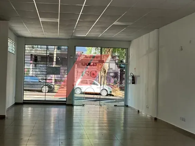 Sala com 120m², para alugar, no bairro Centro em Foz do Iguaçu