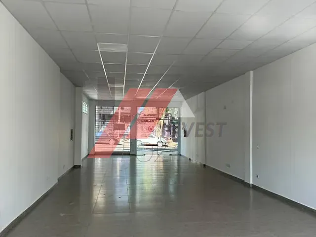 Sala com 120m², para alugar, no bairro Centro em Foz do Iguaçu