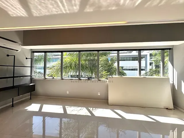 Sala à venda, no bairro Saco Grande em Florianópolis