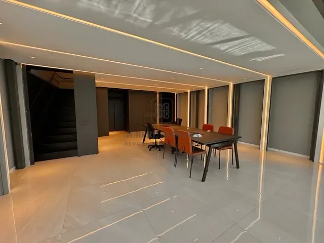 Sala à venda, no bairro Saco Grande em Florianópolis