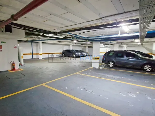 Sala com 16m², para alugar, no bairro Setor Oeste em Goiânia