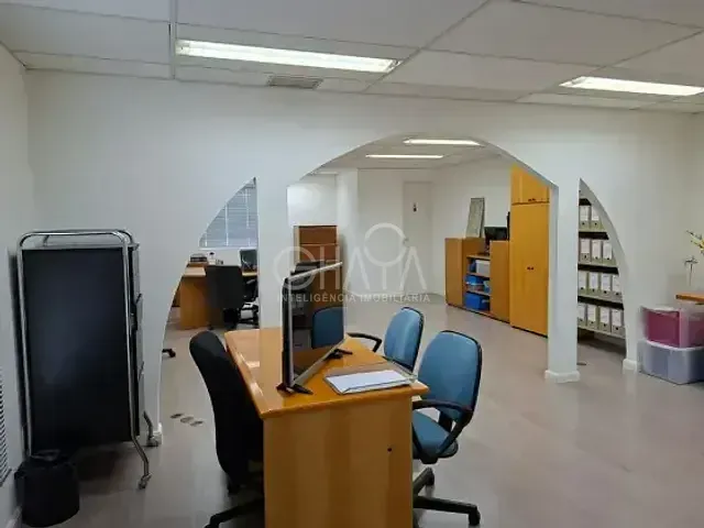 Sala à venda, no bairro Jardim Paulista em São Paulo