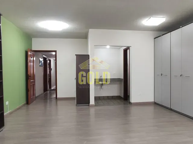 Sala com 80m², à venda, no bairro Centro em Londrina