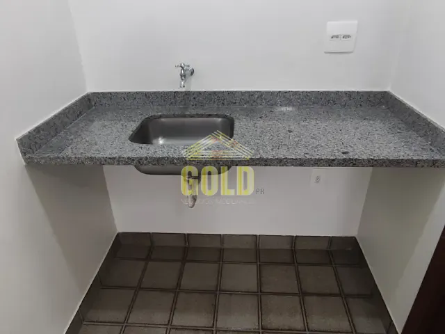 Sala com 80m², à venda, no bairro Centro em Londrina