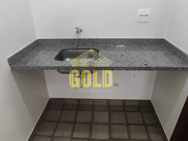 Sala com 80m², à venda, no bairro Centro em Londrina