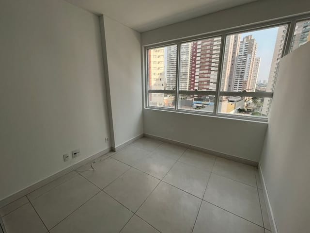 Sala com 98m², à venda, no bairro Gleba Palhano em Londrina