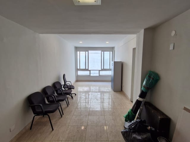 Foto do Sala - Oportinidade de sala comercial para venda R$ 320.000,00 em Copacabana, RJ | Henrique Martins