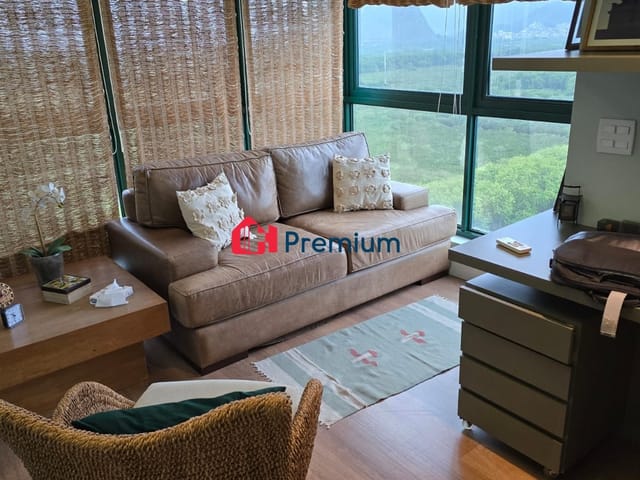 Sala à venda, no bairro Barra da Tijuca em Rio de Janeiro