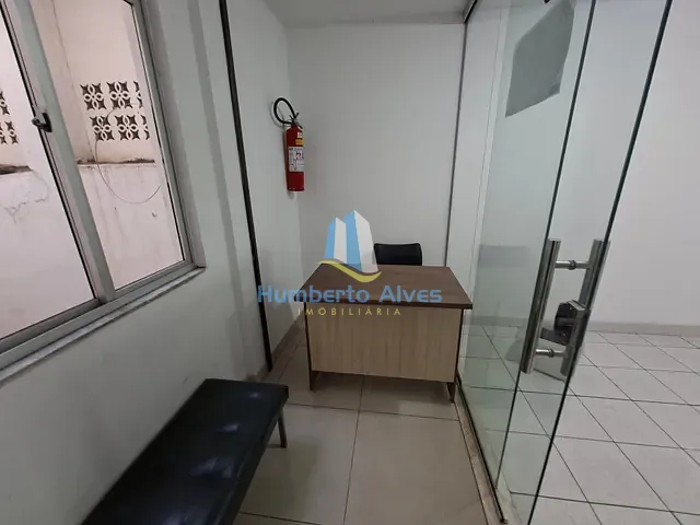 Sala para alugar, no bairro Centro em Vitória da Conquista