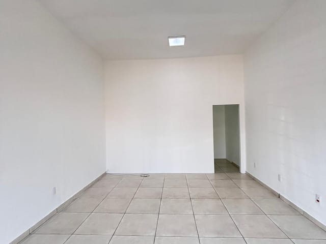 Foto do Sala - Sala para locação no centro de Rolândia! Venha conferir! | Imobiliária Casa Grande - Rolândia