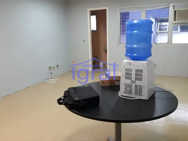 Sala à venda, no bairro Jardim Oriental em São Paulo