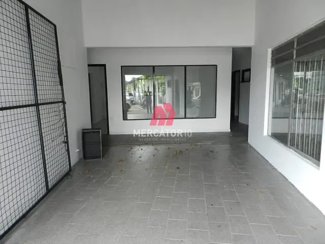 Loja para alugar, no bairro Itoupava Norte em Blumenau