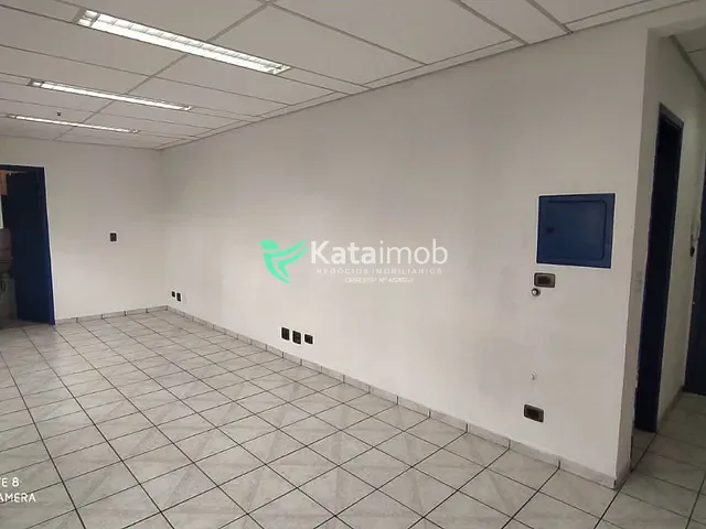 Sala à venda ou para alugar, no bairro Vila Monte Alegre em São Paulo