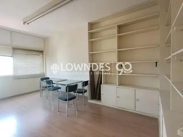 Sala à venda, no bairro Centro em Rio De Janeiro