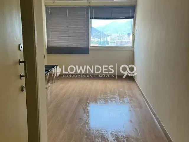 Sala à venda, no bairro Centro em Rio De Janeiro