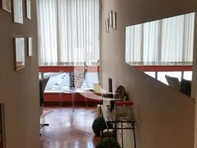 Sala à venda, no bairro República em São Paulo