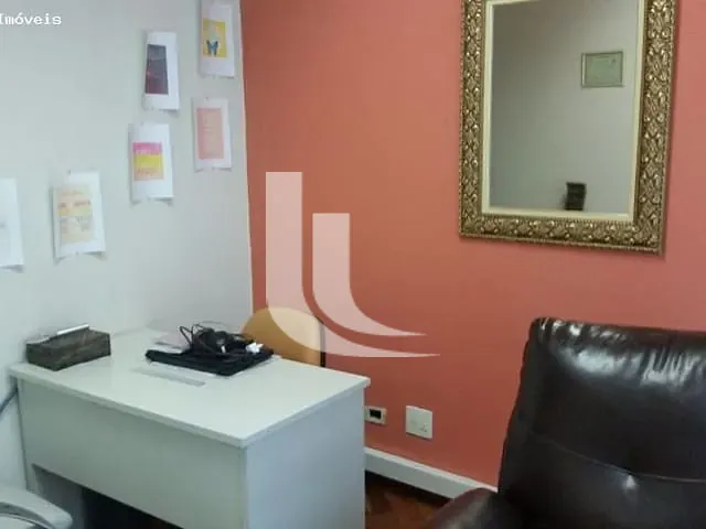 Sala à venda, no bairro República em São Paulo