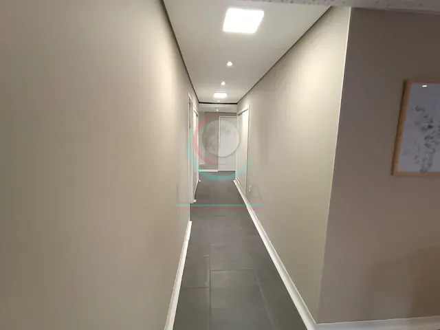 Sala para alugar, no bairro República em São Paulo