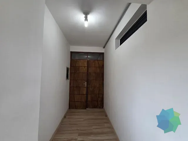 Sala à venda, no bairro Centro em Salto