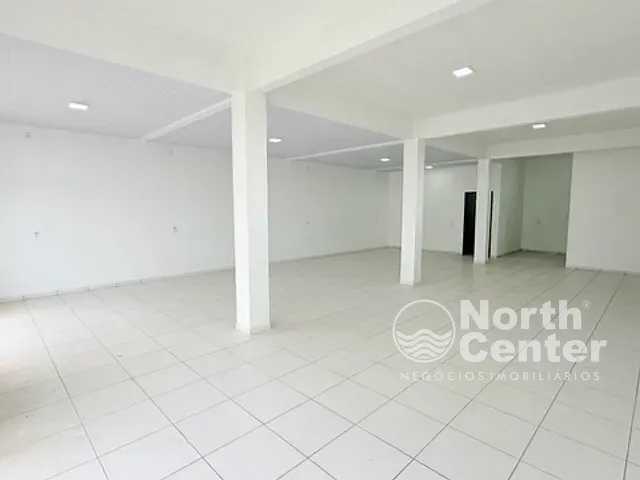 Sala para alugar, no bairro Centro em Balneário Barra do Sul