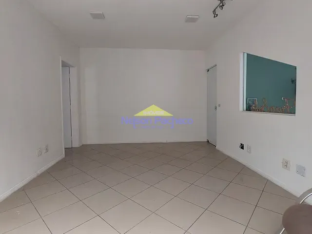 Sala com 200m², para alugar, no bairro Centro em Capivari