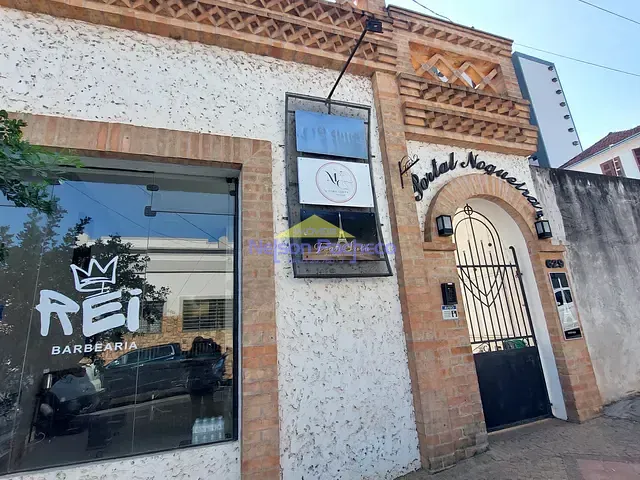 Sala com 200m², para alugar, no bairro Centro em Capivari
