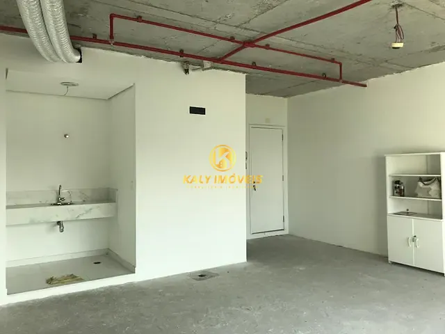 Sala à venda, no bairro Centro em São Caetano do Sul