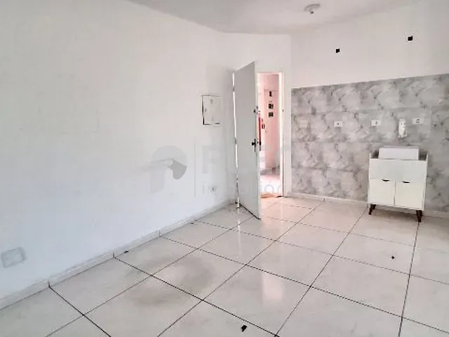 Sala para alugar, no bairro Santana em São Paulo