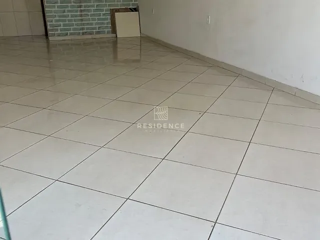 Loja à venda ou para alugar, no bairro Jardim Real em Pinheiral