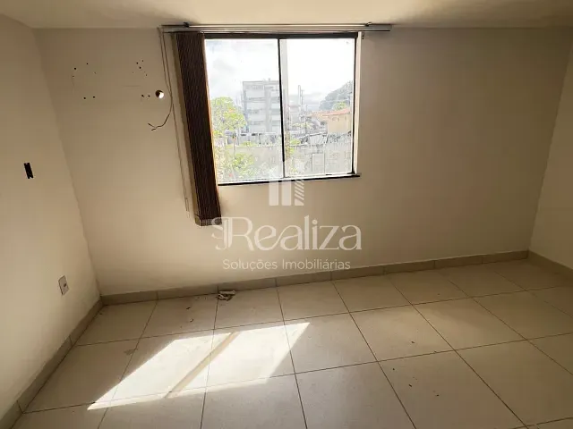 Sala com 55m², para alugar, no bairro Nossa Senhora da Vitória em Ilhéus