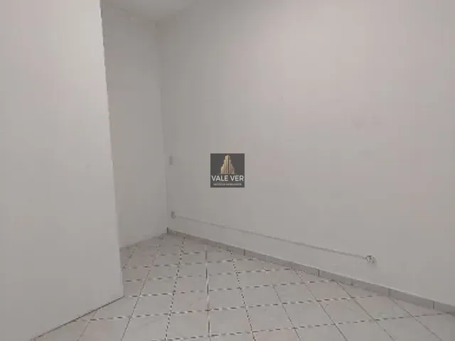 Sala com 40m², para alugar, no bairro Jardim Satélite em São José dos Campos