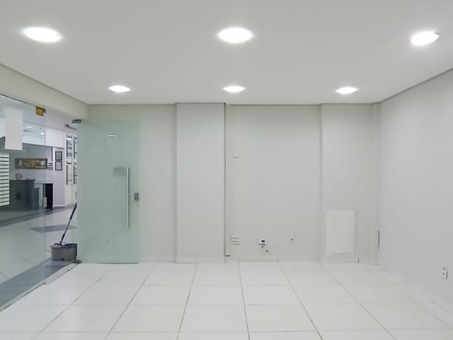 Sala com 51m², para alugar, no bairro Centro em Florianópolis