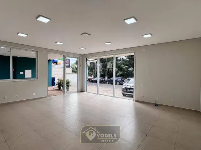 Sala para alugar, no bairro Centro em Holambra