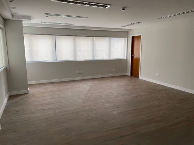 Sala para alugar, no bairro Centro em Santo André
