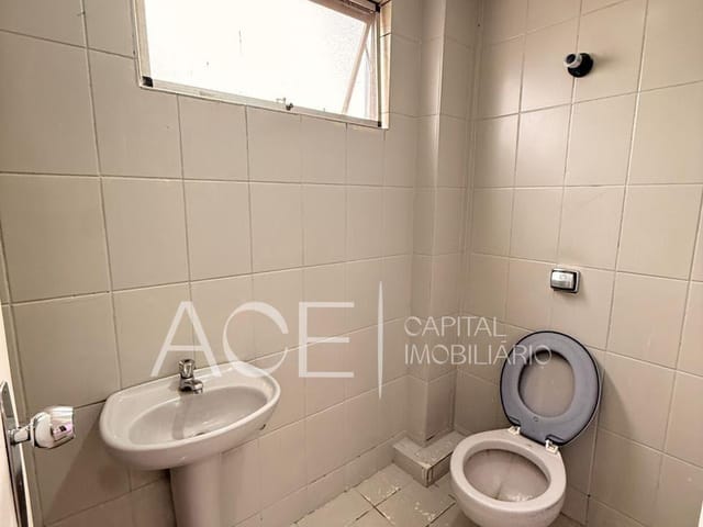 Sala com 150m², para alugar, no bairro Setor Aeroporto em Goiânia